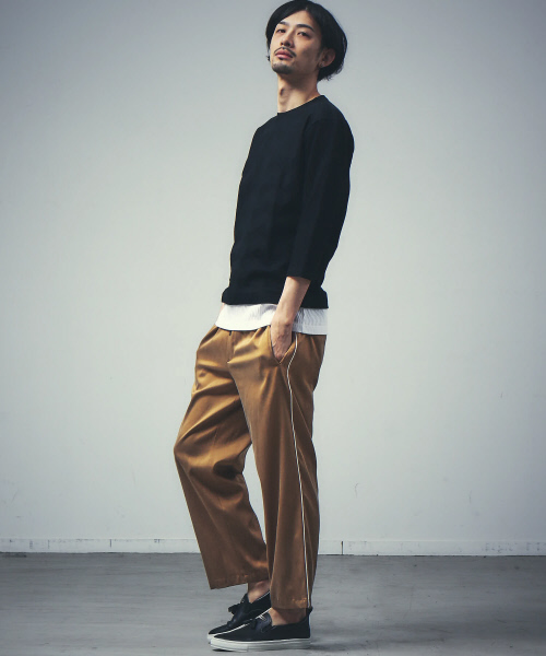 5351 POUR LES HOMMES(ゴーサンゴーイチプールオム)の「フィブリルキュプラトラックバギーパンツ(その他パンツ・メンズ・ベージュ/ブラック/グレー・44/46/48)」の7枚目の写真
