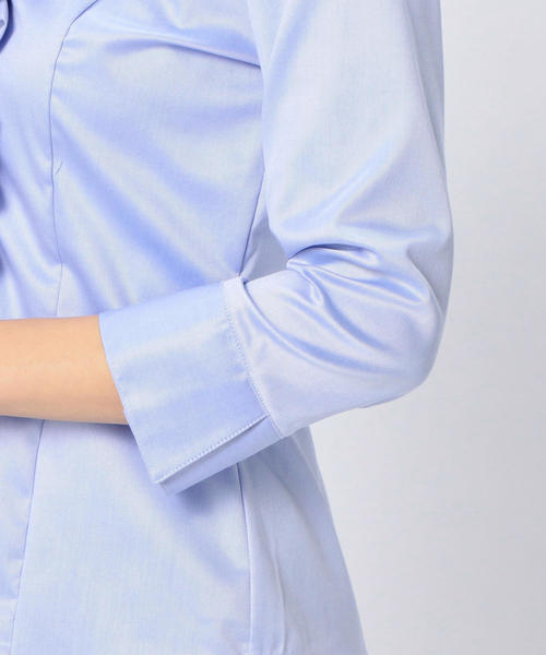 NARACAMICIE（ナラカミーチェ）の「コットンツイルフロントフリル七分袖ブラウス（シャツ/ブラウス・レディース・ホワイト/ブルー・MEDIUM/LARGE/SMALL）」の13枚目の写真