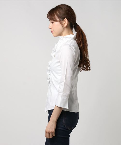 NARACAMICIE（ナラカミーチェ）の「コットンツイルフロントフリル七分袖ブラウス（シャツ/ブラウス・レディース・ホワイト/ブルー・MEDIUM/LARGE/SMALL）」の4枚目の写真