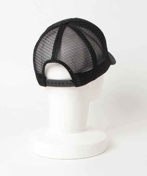 VENCEEXCHANGE（ヴァンスエクスチェンジ）の「刺繍ウレタンメッシュキャップ（キャップ・メンズ・ホワイト/ブラック/レッド・フリー）」の4枚目の写真