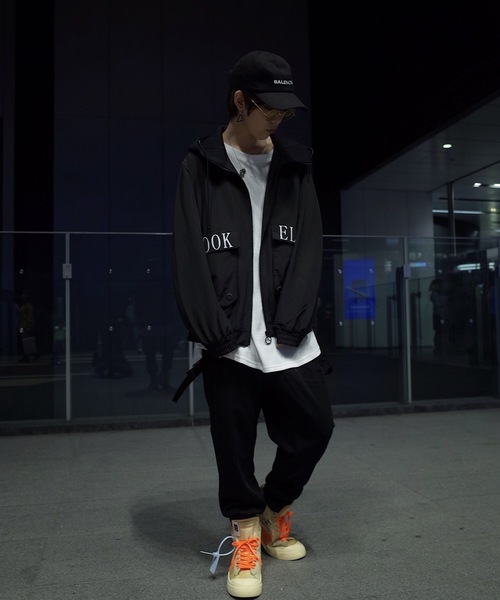 rovtski(ロフトスキー)の「【ビッグシルエット】SPIRITUAL ポケットモック ZIPパーカー/SPIRITUAL PKT MOOK ZIP PARKA(その他アウター・レディース・ブラック・FREE)」の3枚目の写真