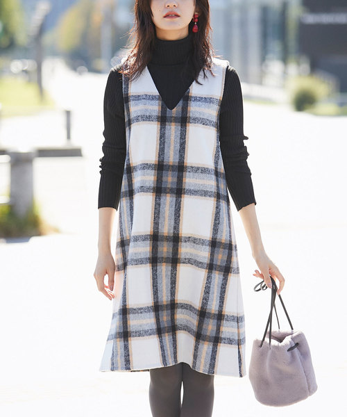 &. NOSTALGIA（アンドドットノスタルジア）の「チェック柄ジャンパースカート（ジャンパースカート・レディース・アイボリー・FREE）」の9枚目の写真