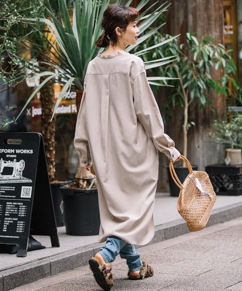 Munich（ミューニック）の「リヨセルコットンリネンＶネックシャツワンピース（ワンピース・レディース・ホワイト/ベージュ/カーキ/イエロー・FREE）」の6枚目の写真