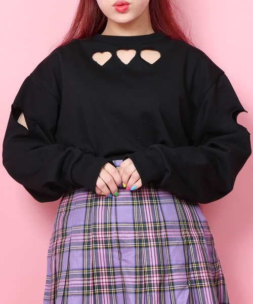 WC（ダブル シー）の「WC/ハート穴あきスウェット（スウェット）」 - WEAR