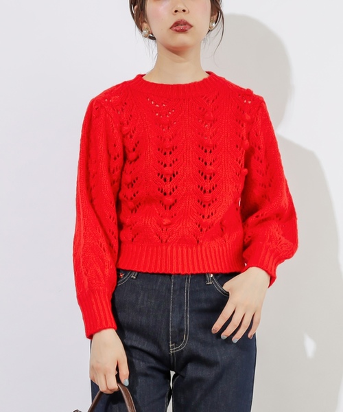 natural couture(ナチュラルクチュール)の「透かしポンポンレトロニット(ニット/セーター・レディース・ベージュ/レッド/アイボリー・FREE)」の2枚目の写真