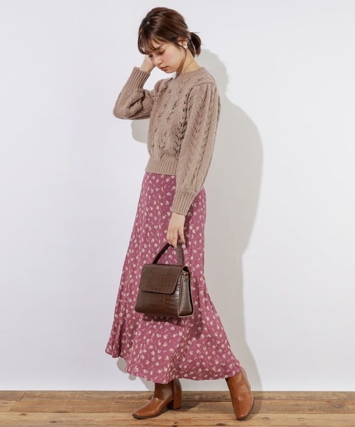 natural couture(ナチュラルクチュール)の「透かしポンポンレトロニット(ニット/セーター・レディース・ベージュ/レッド/アイボリー・FREE)」の9枚目の写真