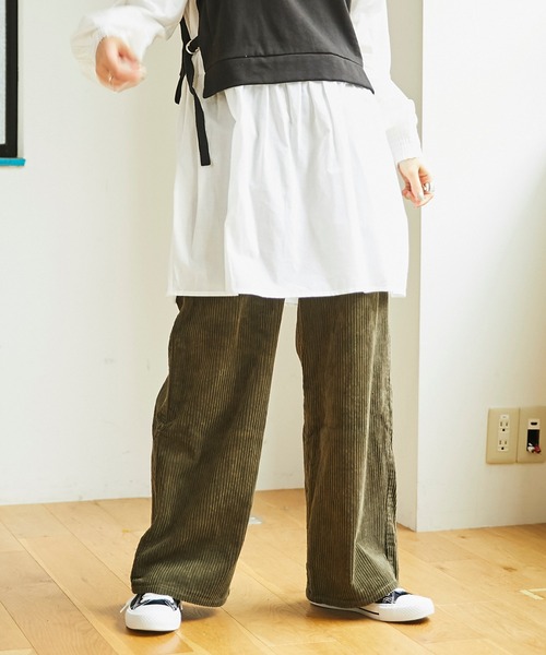WEGO（ウィゴー）の「WEGO/【WEB限定】【セットアップ対応商品】コーデュロイタックストレートワイドパンツ（スラックス・レディース・ブラック/ベージュ/パープル/アイボリー/カーキ/ライトグレー/ホワイト/グリーン系その他・SMALL/MEDIUM/LARGE/X-SMALL）」の7枚目の写真