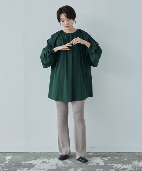 miette(ミエット)の「ボリュームスリーブカラーブラウス(シャツ/ブラウス・レディース・ライトブラウン/ボルドー/ダークグリーン・FREE)」の16枚目の写真