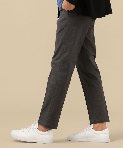 SHIPS（シップス）の「SC: ラチネドビー ノープリーツパンツ（その他パンツ・メンズ・チャコールグレー/カーキ/オレンジ/ブルー/グリーン/ワイン・44/46/48/50/52/42）」の9枚目の写真