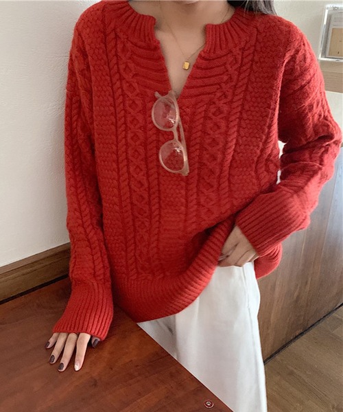 Jewelobe(ジュエローブ)の「キーネックオーバーニット(ニット/セーター・レディース・アイボリー/パープル/ピンク/レッド・FREE)」の6枚目の写真