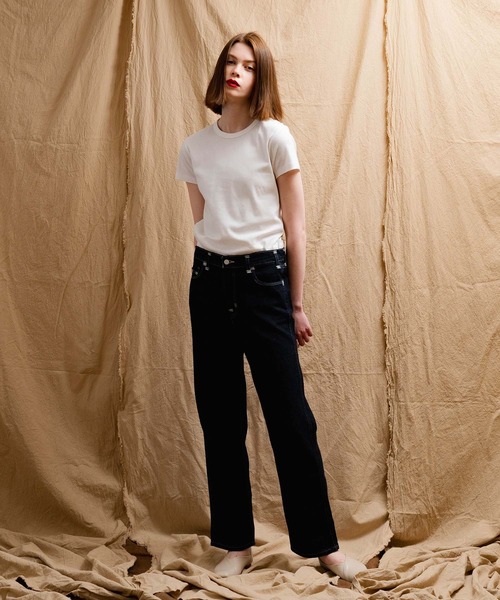 Levi's（リーバイス）の「Levi's(R)RED LOOSE STRAIGHT MIDNIGHT HOURS（デニムパンツ・レディース・ダークインディゴブルー・25inch/26inch/27inch/23inch/24inch/28inch/29inch/30inch）」の12枚目の写真