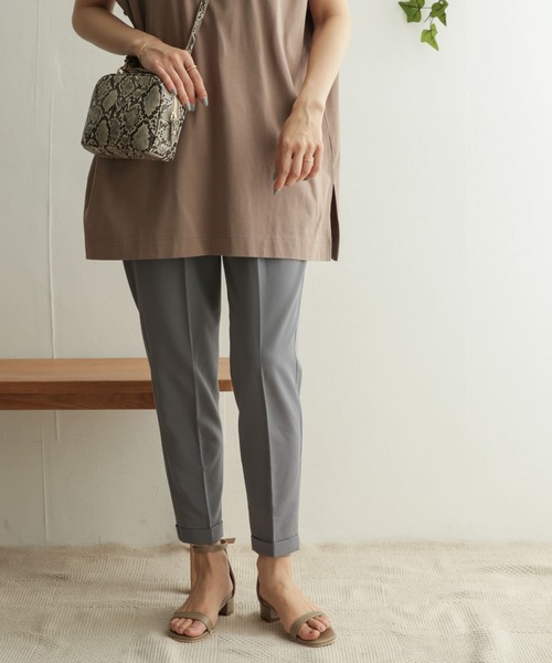 URBAN RESEARCH DOORS（アーバンリサーチドアーズ）の「ストレッチテーパードイージーパンツ（その他パンツ・レディース・グレー/ライトベージュ/ブラック・34/36/38）」の15枚目の写真