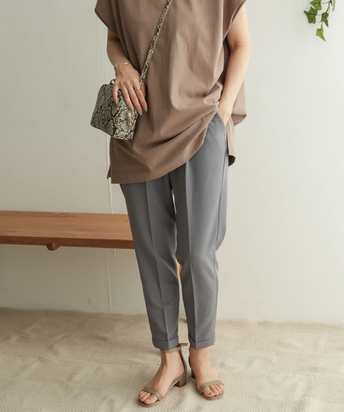 URBAN RESEARCH DOORS（アーバンリサーチドアーズ）の「ストレッチテーパードイージーパンツ（その他パンツ・レディース・グレー/ライトベージュ/ブラック・34/36/38）」の16枚目の写真