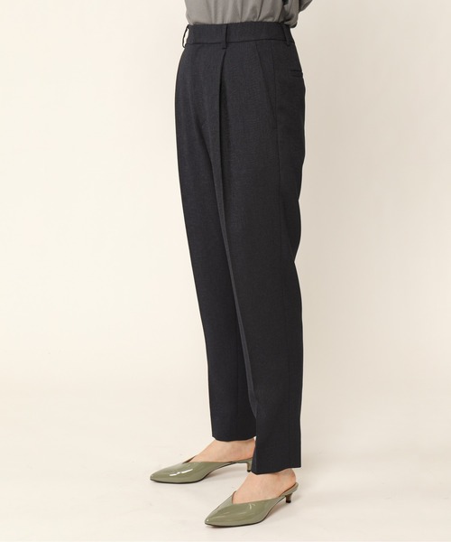 KASHIYAMA（カシヤマ）の「＜WASHABLE＞UVカット リネンライク 1タックテーパードパンツ（その他パンツ・レディース・ベージュ/ライトグレー/ブルー/ネイビー・マルチサイズ）」の19枚目の写真