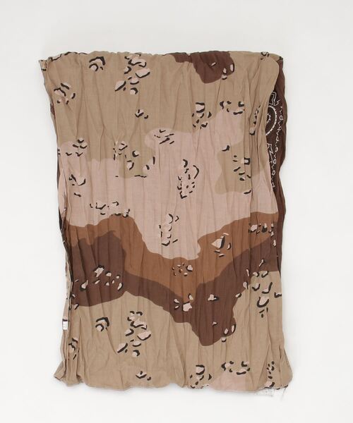 BEAMS（ビームス）の「ROTHCO / Bandana Stall（ストール/ショール・メンズ・ベージュ/オリーブ・ONE SIZE）」の2枚目の写真