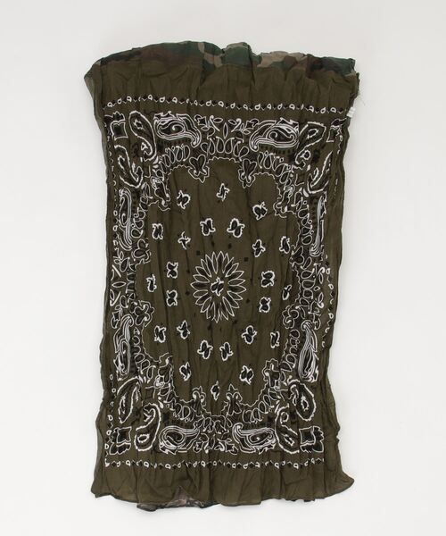 BEAMS（ビームス）の「ROTHCO / Bandana Stall（ストール/ショール・メンズ・ベージュ/オリーブ・ONE SIZE）」の3枚目の写真