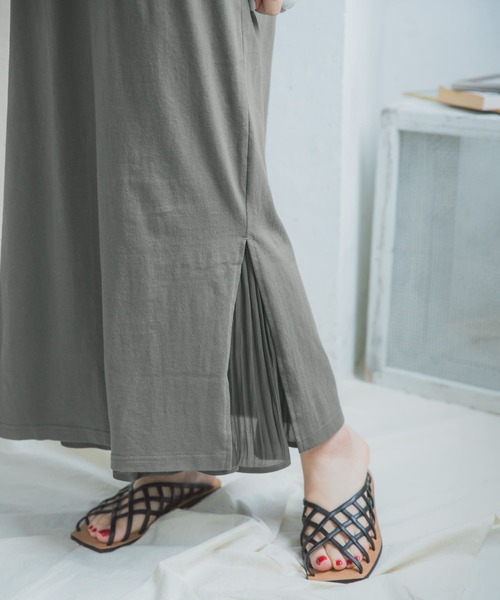 ITEMS URBANRESEARCH（アイテムズ アーバンリサーチ）の「クルーネックカットワンピース（ワンピース・レディース・グレー系その他/オフホワイト/グリーン系その他・FREE）」の20枚目の写真