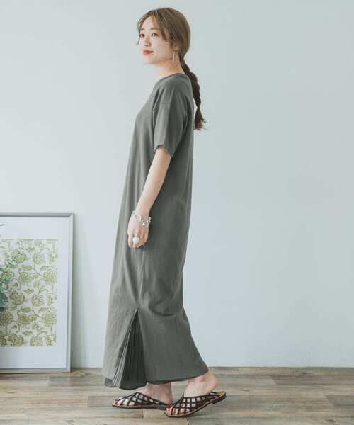 ITEMS URBANRESEARCH（アイテムズ アーバンリサーチ）の「クルーネックカットワンピース（ワンピース・レディース・グレー系その他/オフホワイト/グリーン系その他・FREE）」の4枚目の写真