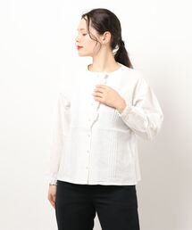 前立てフリルタックブラウス