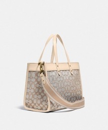 COACH（コーチ）の「フィールド トート 30 シグネチャー ジャ