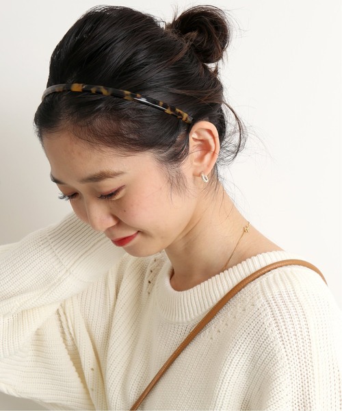 SLOBE IENA(スローブイエナ)の「【NP CREATION/エヌピークリエイション】 細カチューシャ◆(カチューシャ・レディース・ブラック/ブラウン/アイボリー/キャメル・FREE)」の3枚目の写真
