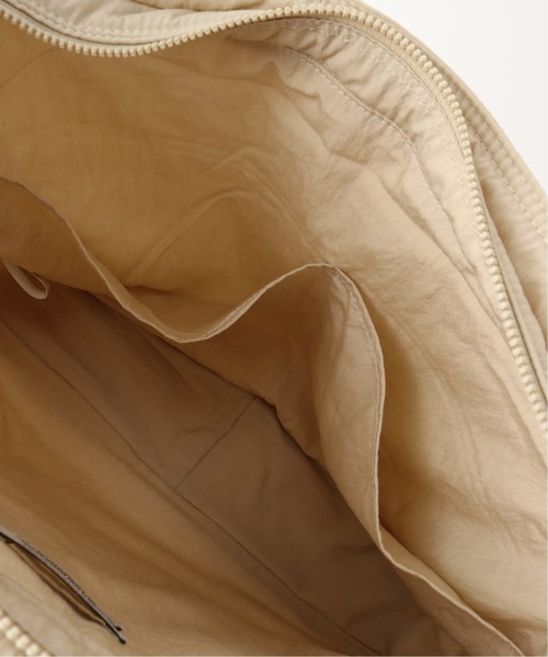 FRAMeWORK（フレームワーク）の「【AMOMENTO】PADDED SHOULDER BAG◆（ショルダーバッグ・レディース・ベージュ・FREE）」の9枚目の写真