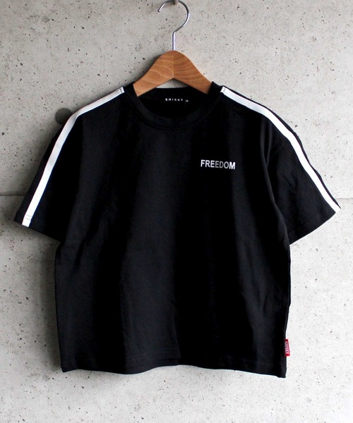 THE CASUAL(カジュアル)の「バックロゴビッグシルエットサイドライン5分袖Tシャツ カットソー キッズ(Tシャツ/カットソー・キッズ・オフホワイト/ベージュ/ブラック・120cm/130cm/160cm/150cm/140cm/110cm)」の5枚目の写真