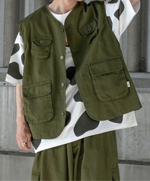 4ポケットミリタリールーズベスト