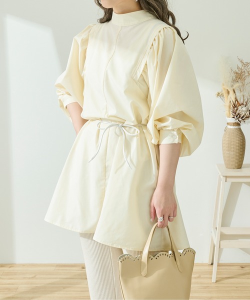 Ambre Neige（アンブルネージュ）の「パフスリーブチュニックブラウス／【WEB/EC限定商品】（シャツ/ブラウス・レディース・オフホワイト/モカ/ナチュラル・FREE）」の4枚目の写真