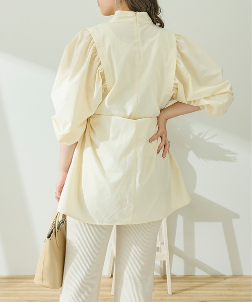 Ambre Neige（アンブルネージュ）の「パフスリーブチュニックブラウス／【WEB/EC限定商品】（シャツ/ブラウス・レディース・オフホワイト/モカ/ナチュラル・FREE）」の5枚目の写真