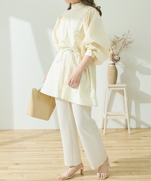 Ambre Neige（アンブルネージュ）の「パフスリーブチュニックブラウス／【WEB/EC限定商品】（シャツ/ブラウス・レディース・オフホワイト/モカ/ナチュラル・FREE）」の7枚目の写真