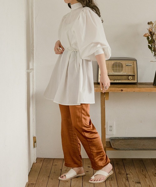 Ambre Neige（アンブルネージュ）の「パフスリーブチュニックブラウス／【WEB/EC限定商品】（シャツ/ブラウス・レディース・オフホワイト/モカ/ナチュラル・FREE）」の18枚目の写真