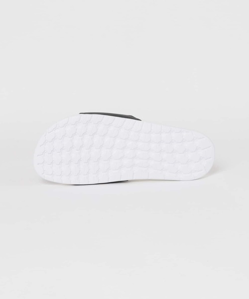 adidas(アディダス)の「adidas ADILETTE BOOST(サンダル・メンズ・ホワイト・26.5/27.5/25.5)」の3枚目の写真