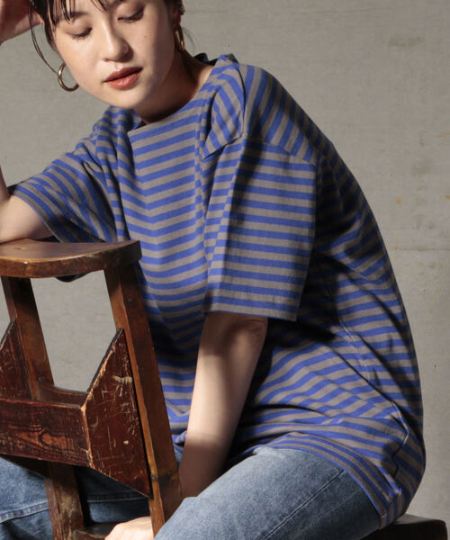 NOLLEY'S goodman(ノーリーズグッドマン)の「バスクボーダー ビッグTシャツ (※ユニセックスで着用可)(Tシャツ/カットソー・メンズ・ブルー系その他/ホワイト系その他/ホワイト系その他2/ホワイト系その他3・SMALL/MEDIUM/LARGE)」の1枚目の写真