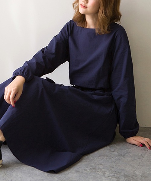 Amulet(アミュレット)の「無地長袖ワンピース(ワンピース・レディース・ブラック/ベージュ/ネイビー/オレンジ・M/L/XL)」の12枚目の写真