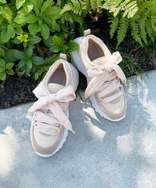 MAJESTIC LEGON（マジェスティックレゴン）の「☆ボリューミーカラースニーカー（スニーカー・レディース・ベージュ/グレー/アイボリー・MEDIUM/LARGE）」の7枚目の写真