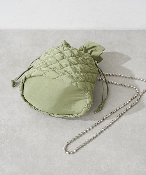 CIAOPANIC TYPY（チャオパニックティピー）の「キルティング巾着ショルダー（ショルダーバッグ・レディース・ブラック/カーキ/オレンジ/ブラウン/アイボリー/グレイッシュベージュ/グリーン・ONE SIZE）」の15枚目の写真