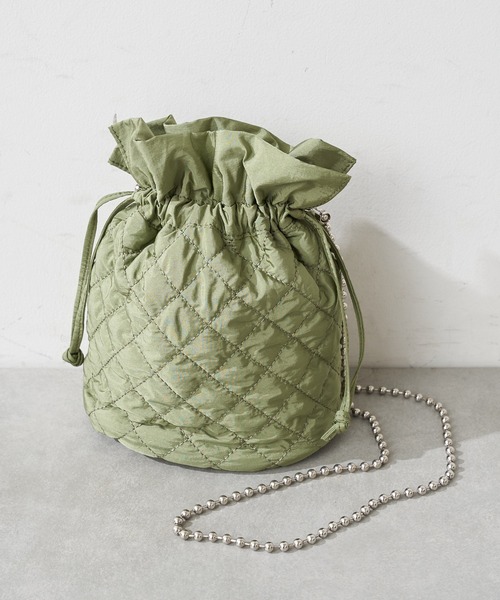 CIAOPANIC TYPY（チャオパニックティピー）の「キルティング巾着ショルダー（ショルダーバッグ・レディース・ブラック/カーキ/オレンジ/ブラウン/アイボリー/グレイッシュベージュ/グリーン・ONE SIZE）」の13枚目の写真