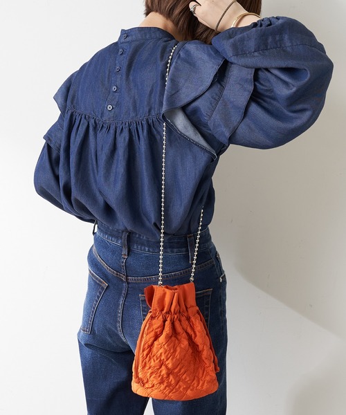 CIAOPANIC TYPY（チャオパニックティピー）の「キルティング巾着ショルダー（ショルダーバッグ・レディース・ブラック/カーキ/オレンジ/ブラウン/アイボリー/グレイッシュベージュ/グリーン・ONE SIZE）」の10枚目の写真