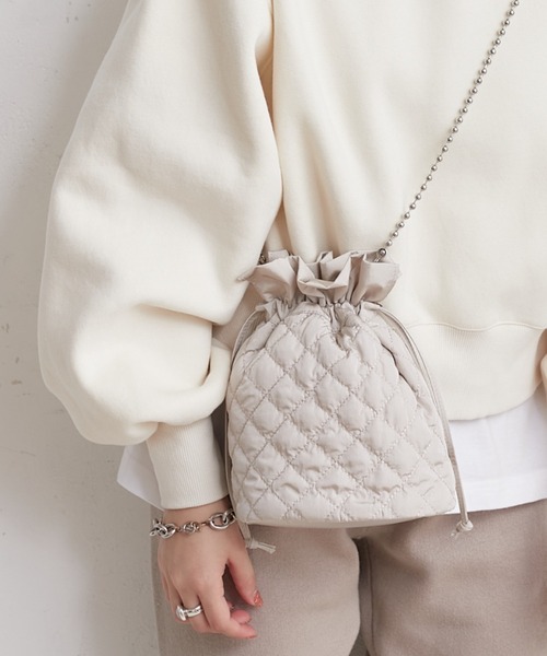 CIAOPANIC TYPY（チャオパニックティピー）の「キルティング巾着ショルダー（ショルダーバッグ・レディース・ブラック/カーキ/オレンジ/ブラウン/アイボリー/グレイッシュベージュ/グリーン・ONE SIZE）」の22枚目の写真