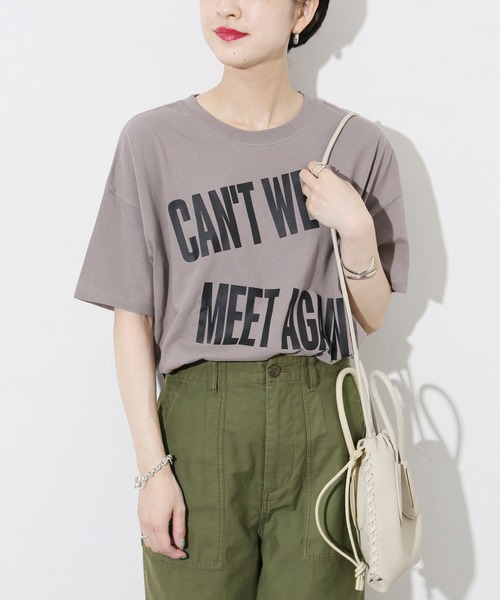 JOURNAL STANDARD（ジャーナルスタンダード）の「ビックロゴワイドTシャツ（Tシャツ/カットソー・レディース・ホワイト/チャコールグレー/ブラック・FREE）」の3枚目の写真