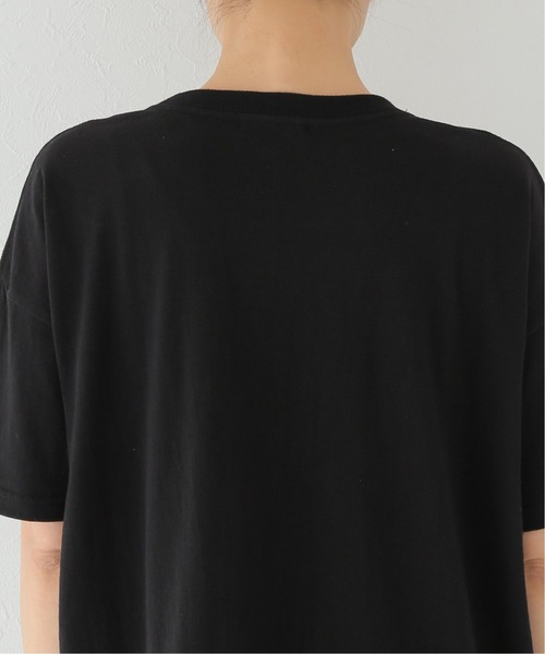 JOURNAL STANDARD（ジャーナルスタンダード）の「ビックロゴワイドTシャツ（Tシャツ/カットソー・レディース・ホワイト/チャコールグレー/ブラック・FREE）」の19枚目の写真