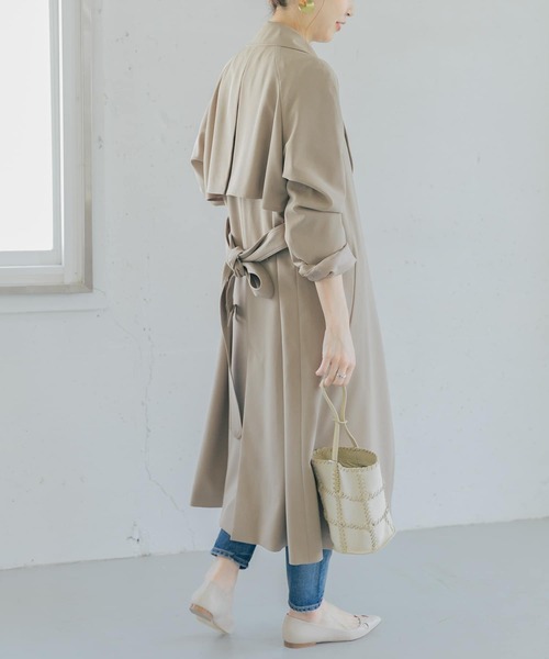 URBAN RESEARCH ROSSO(アーバンリサーチロッソ)の「バックタックトレンチコート(トレンチコート・レディース・ベージュ/ネイビー・SMALL/MEDIUM)」の16枚目の写真