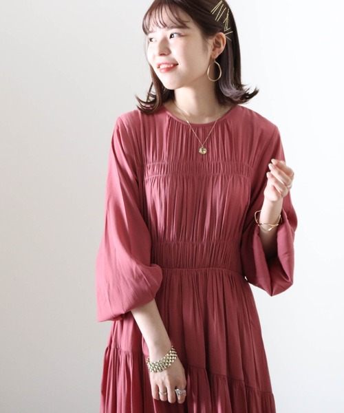 Cheek(チーク)の「シャーリングティアードワンピース(ワンピース・レディース・チャコールグレー/ピンク/ブルー・MEDIUM)」の21枚目の写真