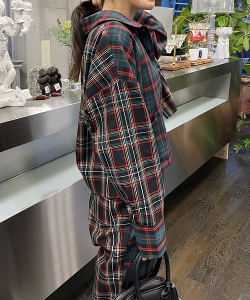 AS KNOW AS PINKY（アズノゥアズピンキー）の「チェックまとうボタンシャツ（シャツ/ブラウス・レディース・ブラウン系/グリーン系/レッド系・FREE）」の10枚目の写真