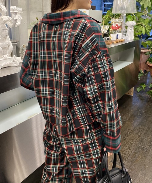 AS KNOW AS PINKY（アズノゥアズピンキー）の「チェックまとうボタンシャツ（シャツ/ブラウス・レディース・ブラウン系/グリーン系/レッド系・FREE）」の19枚目の写真