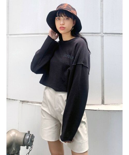 EMODA(エモダ)の「アップネックショートプルオーバー(Tシャツ/カットソー・レディース・ホワイト/ブラック/グレー・FREE)」の5枚目の写真