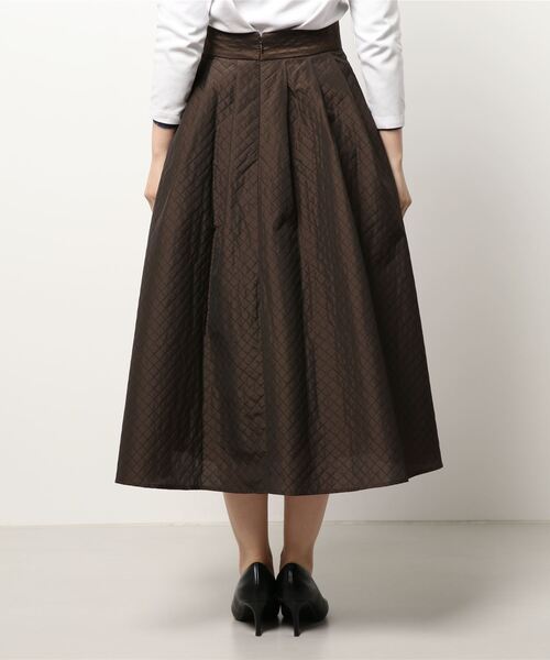 Te chichi CLASSIC（テチチクラシック）の「キルティングジャカードタックスカート（スカート・レディース・ブラック/グレー・SMALL/MEDIUM）」の4枚目の写真