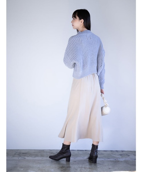 fifth(フィフス)の「アイレットニットプルオーバー(ニット/セーター・レディース・ベージュ/ブルー・SMALL/MEDIUM)」の18枚目の写真