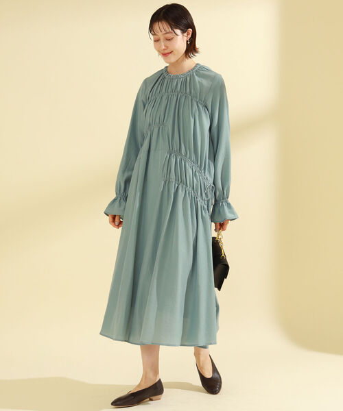 Ray BEAMS（レイビームス）の「Ray BEAMS / アシメ シャーリング ワンピース（ワンピース・レディース・ブルー系その他2/ブラック・ONE SIZE）」の6枚目の写真